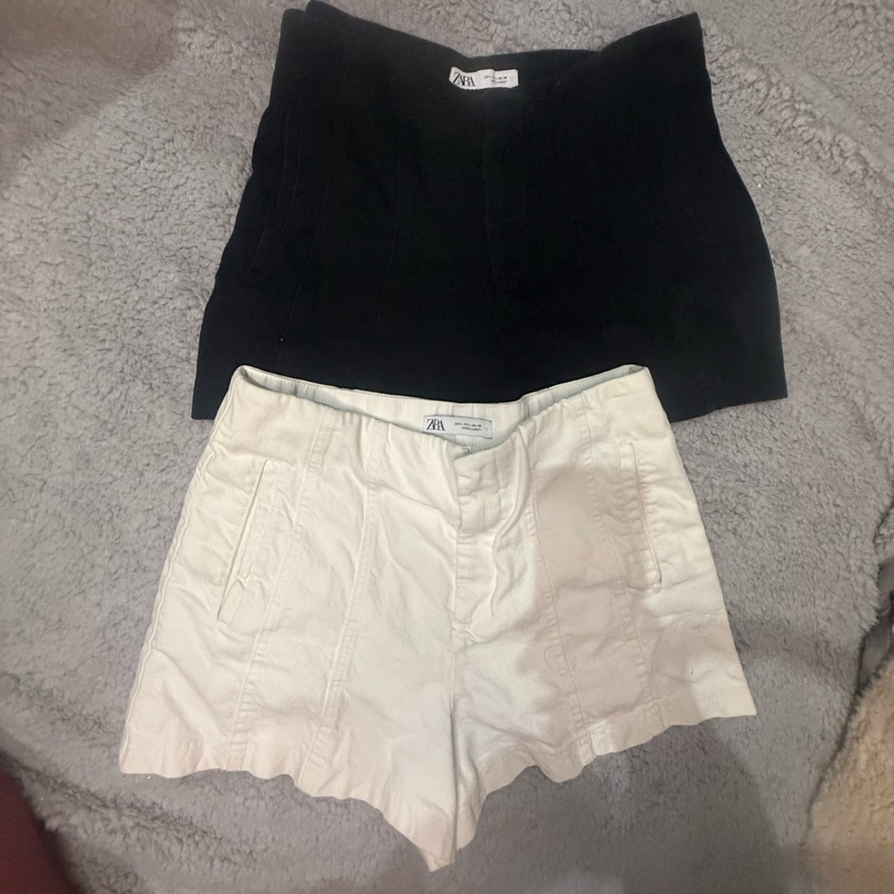 Zara Women's Black and White Shorts